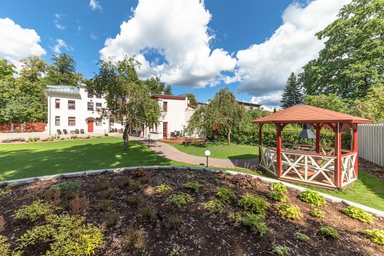 Vabaduse Apartments Pärnu Buitenkant foto